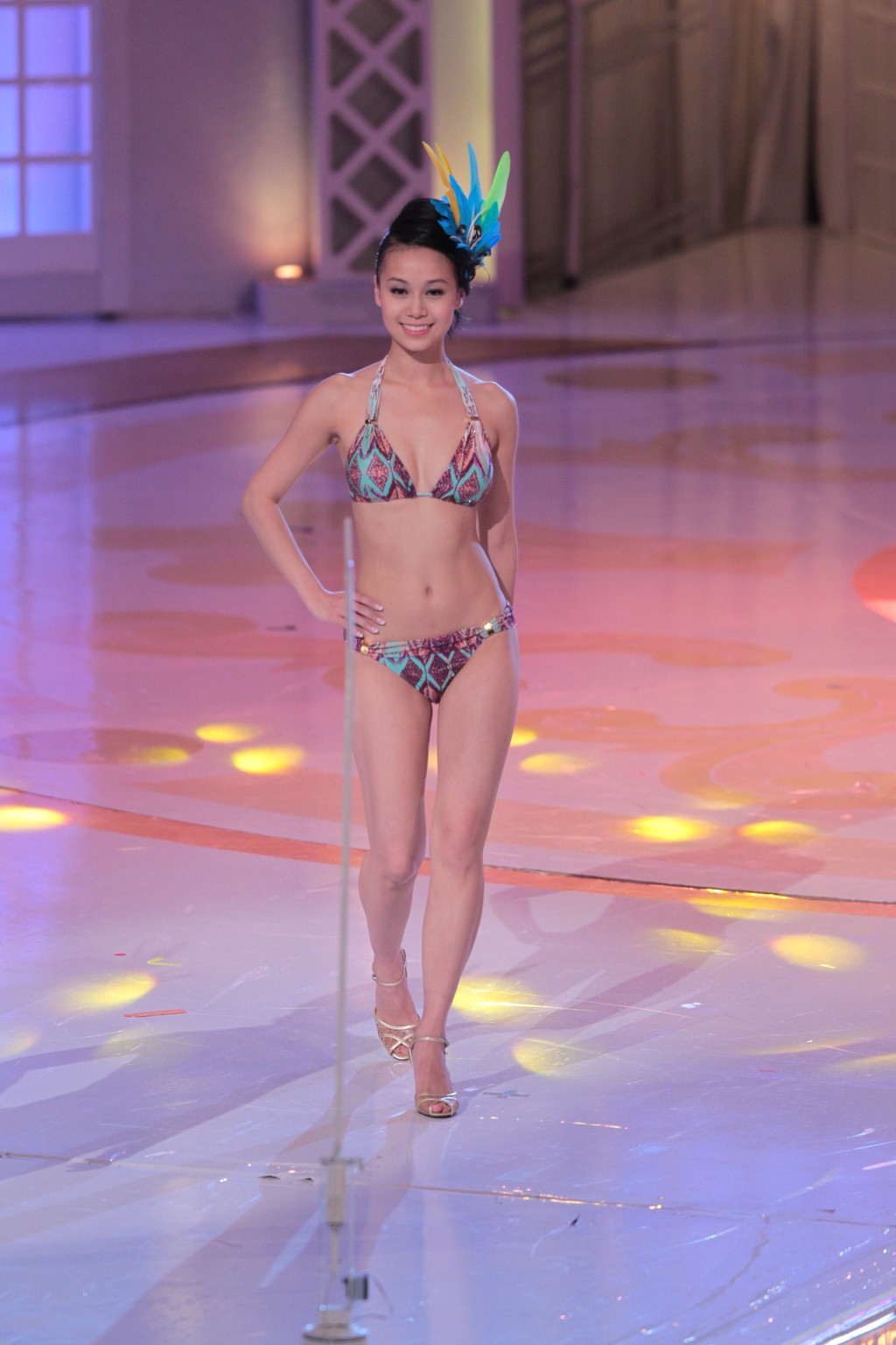 黃心穎在2012年參加港姐。